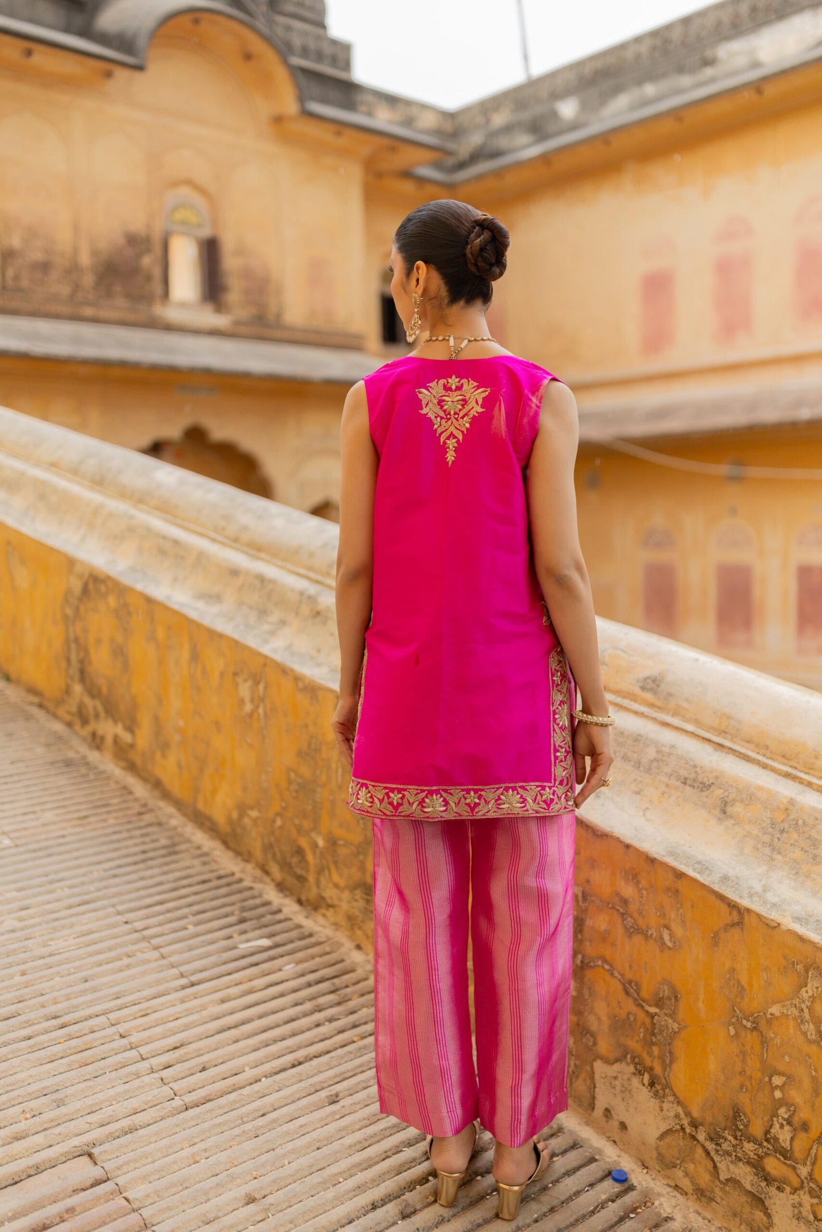 Vaidehi Bustier Jacket Pants - Image 2